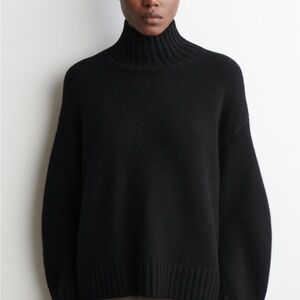 Cos Cashmere Mock Neck Sweater - NWT - Size Small